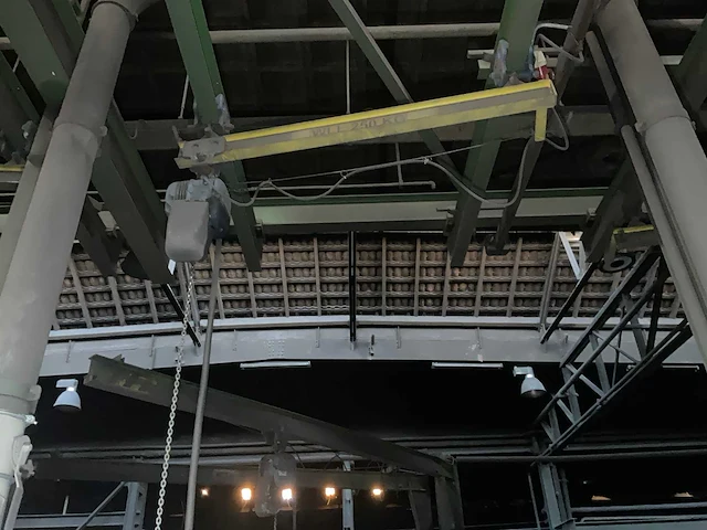 Demag - bovenloopkraan (2x) - afbeelding 2 van  4