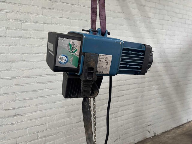 Demag - dc-com 5-500 - electric chain hoist - 2012 - afbeelding 2 van  5