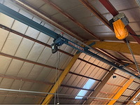 Demag 1 tons bovenloophalkraan met 45 meter rails - afbeelding 6 van  13