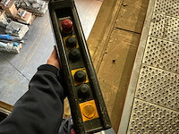 Demag 1 tons bovenloophalkraan met 45 meter rails - afbeelding 12 van  13