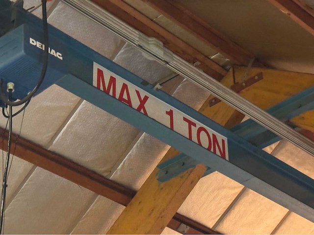 Demag 1 tons bovenloophalkraan met 45 meter rails - afbeelding 3 van  13