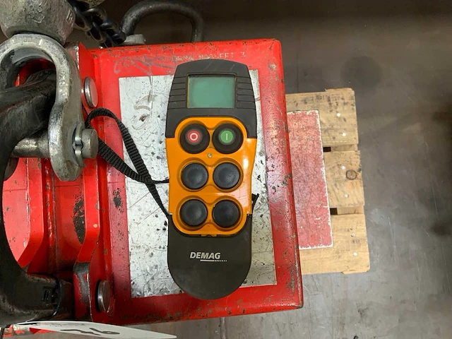 Demag 4 dbm batterij hefmagneet - afbeelding 4 van  4