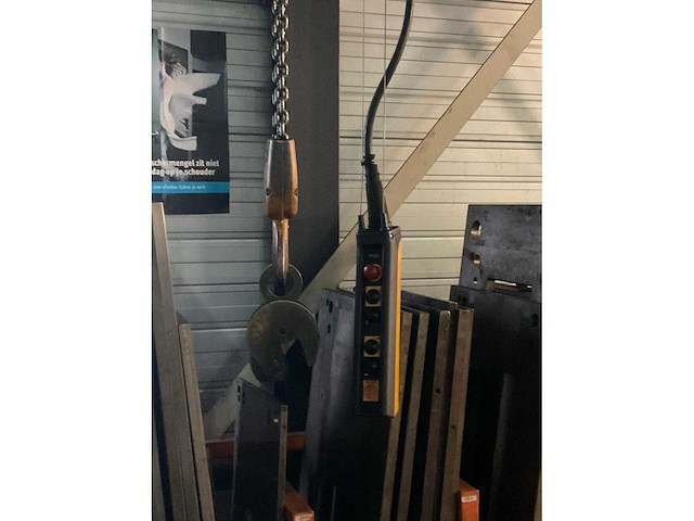 Demag bovenloophalkraan met 3 kettingtakels - afbeelding 9 van  22