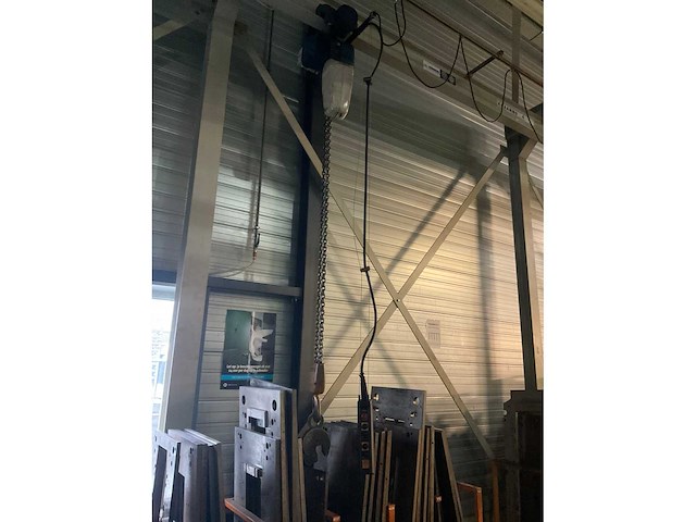 Demag bovenloophalkraan met 3 kettingtakels - afbeelding 10 van  22