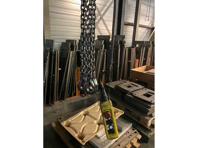 Demag bovenloophalkraan met 3 kettingtakels - afbeelding 13 van  22