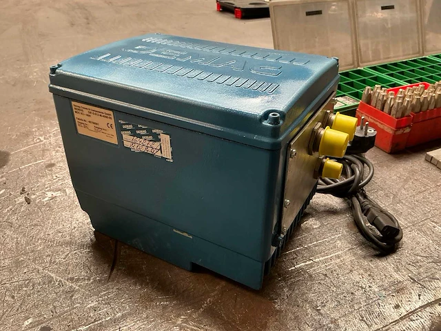 Demag indrive dif-5-012-m-4000-00 frequentieregelaar - afbeelding 1 van  3