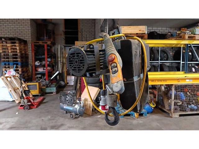 Demag kettingtakel - afbeelding 4 van  4