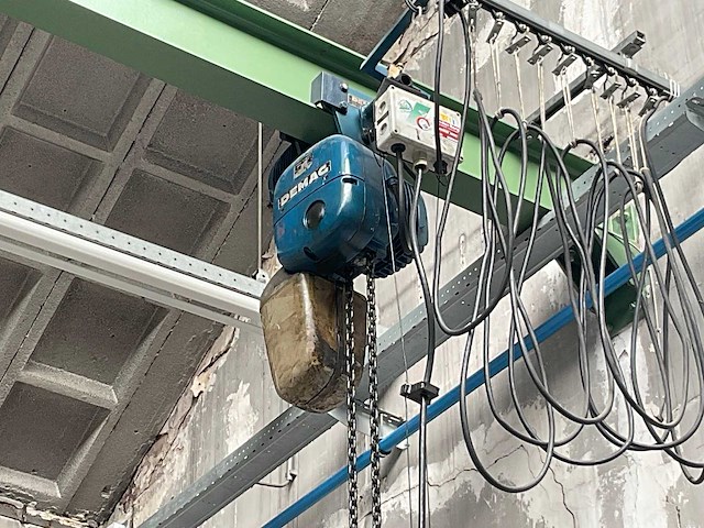 Demag kettingtakel - afbeelding 2 van  3