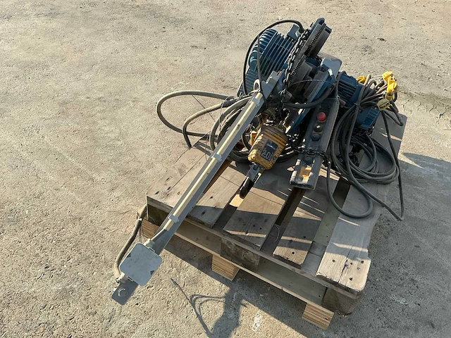 Demag kettingtakel - afbeelding 4 van  9