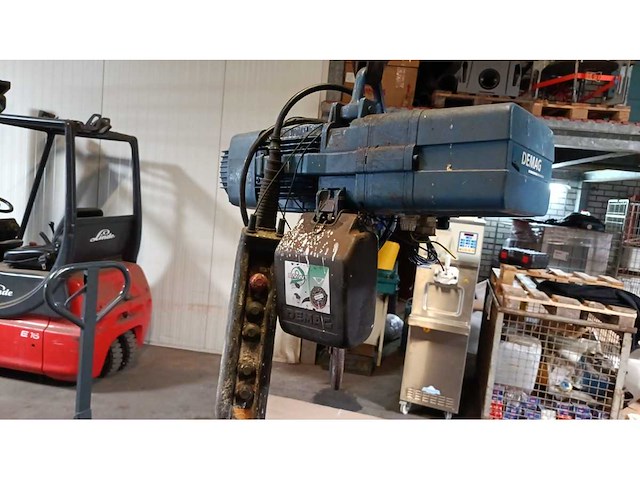 Demag kettingtakel - afbeelding 2 van  3