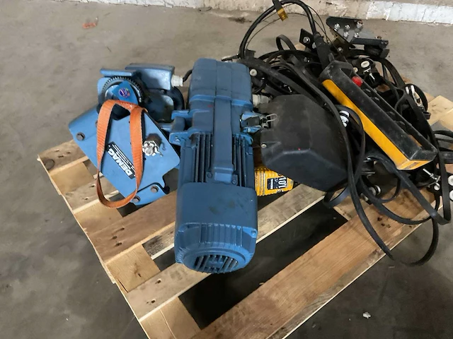 Demag overige hijs- en heftechniek - afbeelding 2 van  5