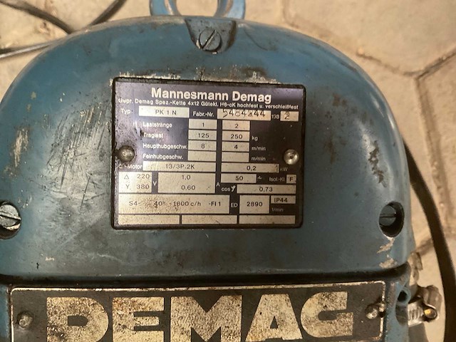 Demag pk 1 n elektrische kettingtakel - afbeelding 2 van  4