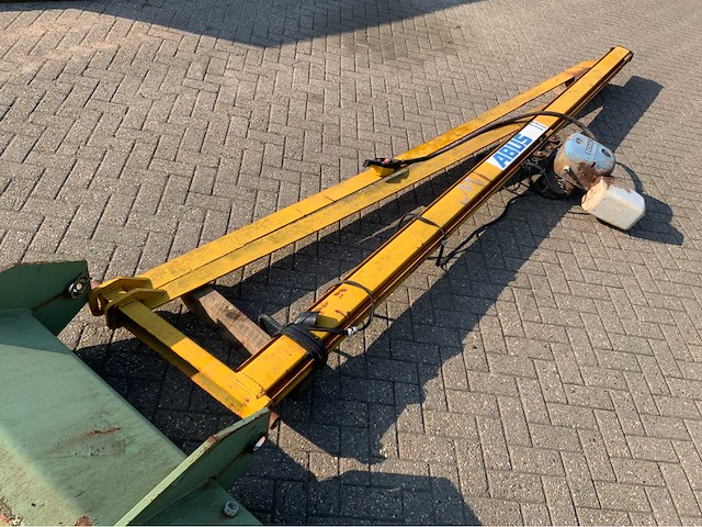 Demag pk5n-f zwenkarmkraan - afbeelding 3 van  8