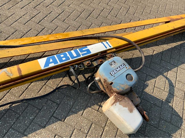 Demag pk5n-f zwenkarmkraan - afbeelding 5 van  8