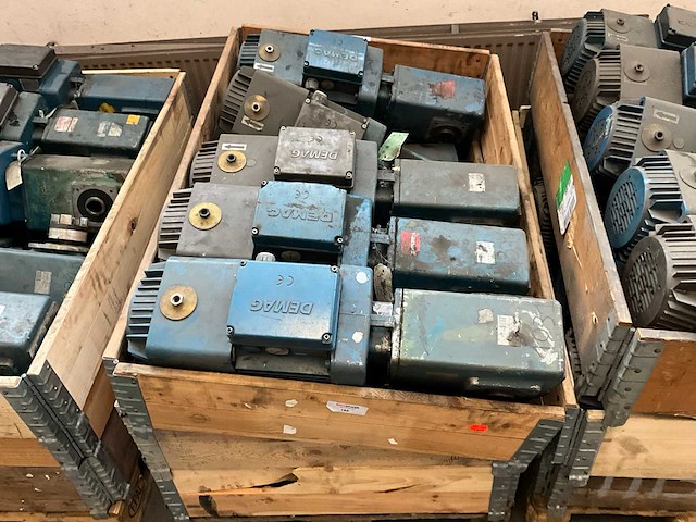 Demag wuh30dd / zba90 b4 reductormotor (15x) - afbeelding 7 van  7