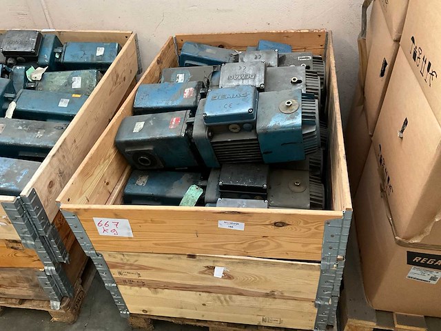 Demag wuh30dd / zba90 b4 reductormotor (15x) - afbeelding 7 van  7