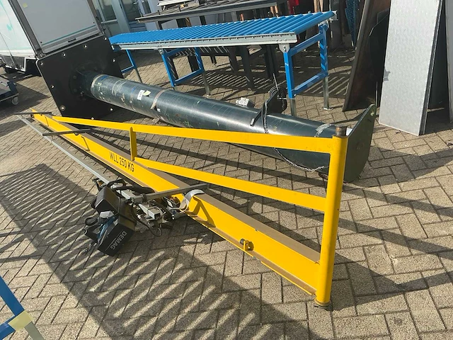 Demag zwenkarmkraan - afbeelding 1 van  17