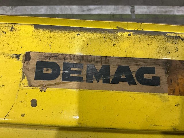 Demag zwenkkraaninstallatie met vht kettingtakel – 250 kg capaciteit - afbeelding 8 van  18