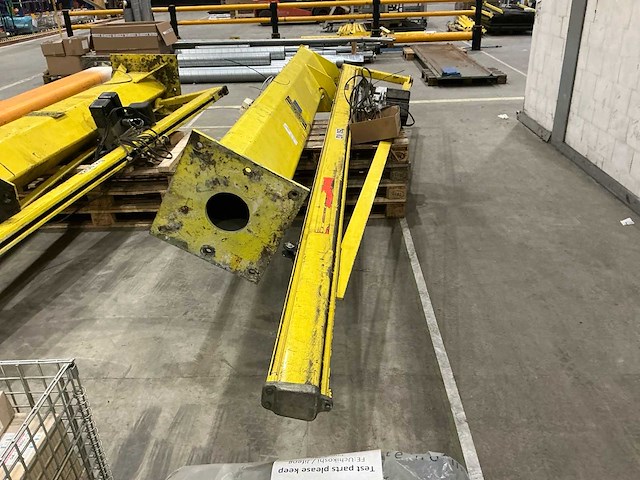 Demag zwenkkraaninstallatie met vht kettingtakel – 250 kg capaciteit - afbeelding 17 van  18