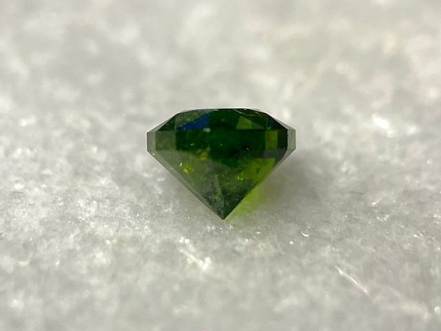 Demantoid - 1.45 carat natuurlijke demantoid - afbeelding 2 van  6