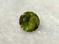 Demantoid 0.53 carat natuurlijke demantoid - afbeelding 1 van  5