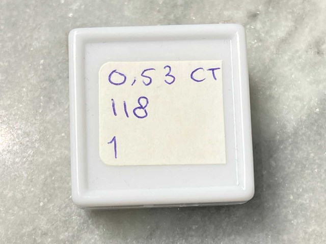 Demantoid 0.53 carat natuurlijke demantoid - afbeelding 5 van  5