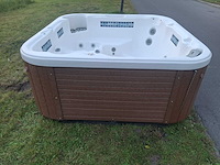 Demension one 5 persoons jacuzzi en buitenspa - afbeelding 21 van  25
