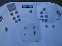 Demension one 5 persoons jacuzzi en buitenspa - afbeelding 4 van  25