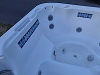 Demension one 5 persoons jacuzzi en buitenspa - afbeelding 9 van  25