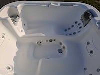 Demension one 6 persoons jacuzzi en buitenspa - afbeelding 21 van  30