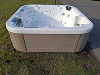 Demension one 6 persoons jacuzzi en buitenspa - afbeelding 5 van  30