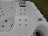 Demension one spa 5 persoons amerikaans jacuzzi en buitenspa - afbeelding 24 van  31