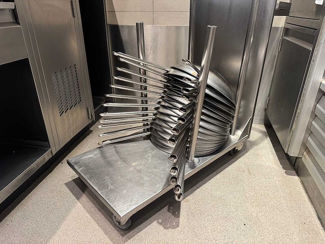 Demeyre - rvs transportkar met 21x wokpan - afbeelding 3 van  5