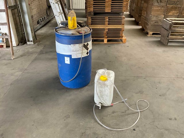 Demiwater vulsysteem - afbeelding 1 van  4