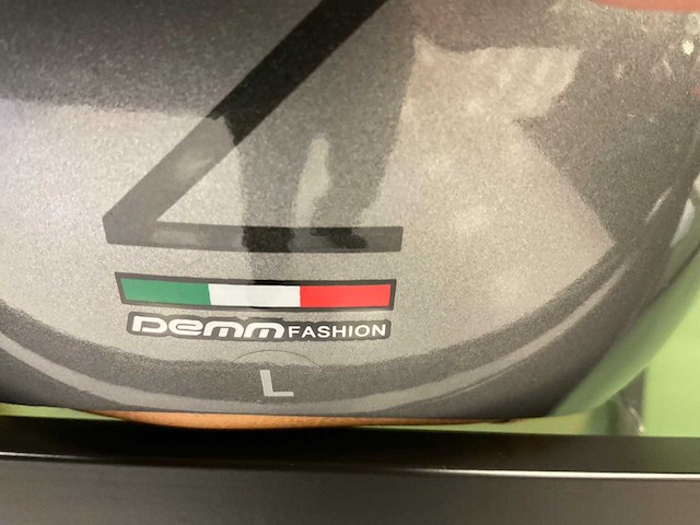 Demm fashion - l helm - afbeelding 9 van  9