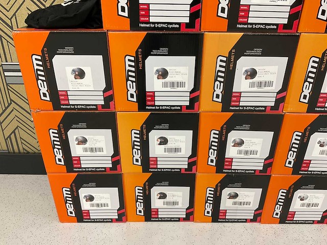 Demm fashion partij helmen - afbeelding 17 van  19