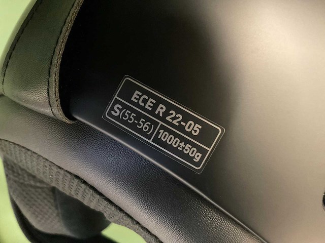 Demm police - s helm - afbeelding 7 van  7