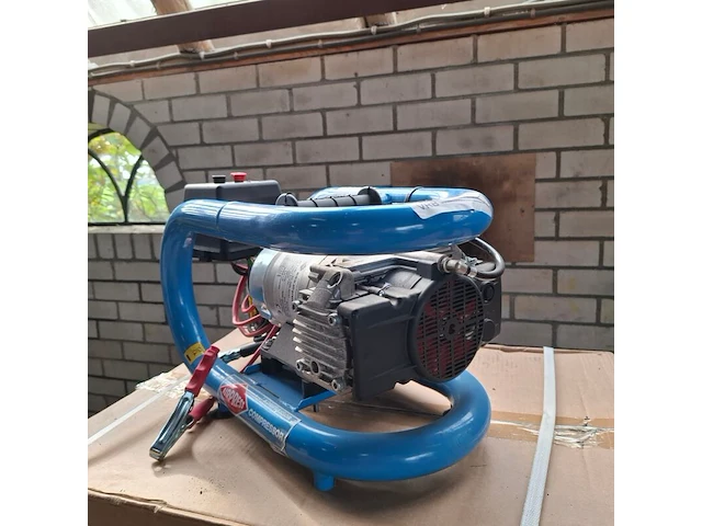 Demo compressor airpress, lmo 3-190, bouwjaar 2020 - afbeelding 2 van  5