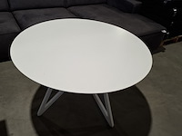 Demo eettafel, studio henk, eiken butterfly, wit - afbeelding 2 van  6