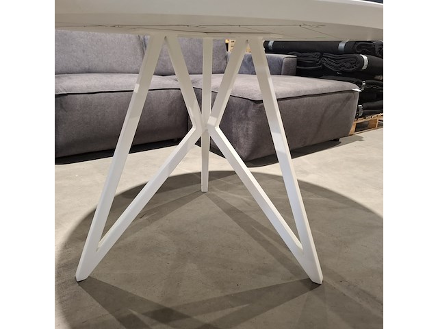 Demo eettafel, studio henk, eiken butterfly, wit - afbeelding 3 van  6