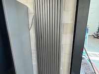Demo radiator jaga, antraciet - afbeelding 1 van  2