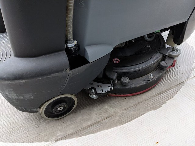 Demo schrob/zuigmachine karcher, professional bd 50/40 bp pack, bouwjaar 2018 - afbeelding 11 van  12