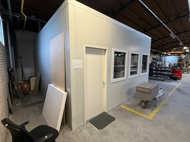 Demontabele kantoorunit 500x500x280cm v.v. dubbelglas + stroomvoorzieningen - afbeelding 2 van  7