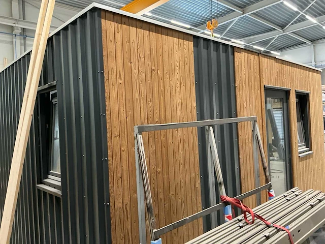 Demontabele kantoorunit tuinkantoor hout designlook - afbeelding 56 van  61