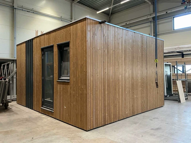 Demontabele kantoorunit tuinkantoor hout designlook - afbeelding 57 van  61
