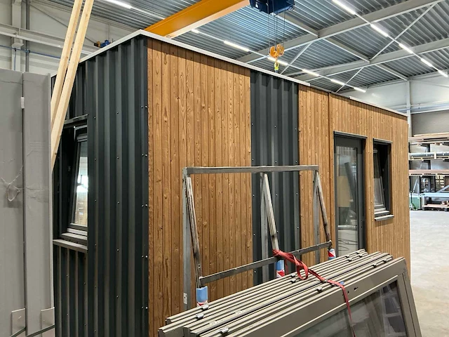 Demontabele kantoorunit tuinkantoor hout designlook - afbeelding 3 van  47