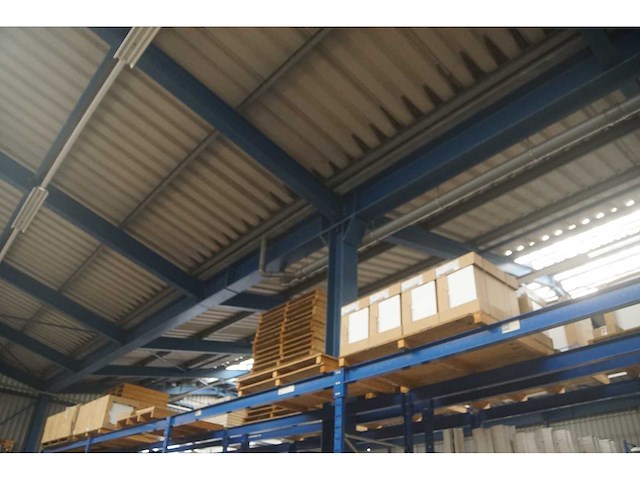 Demontabele stalen loods 34.5x30 meter - afbeelding 19 van  20