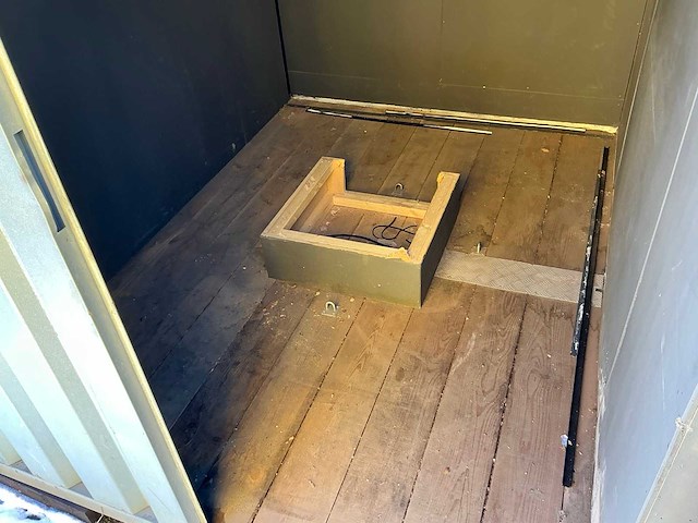 Demontable plaatstalen berging - afbeelding 10 van  14