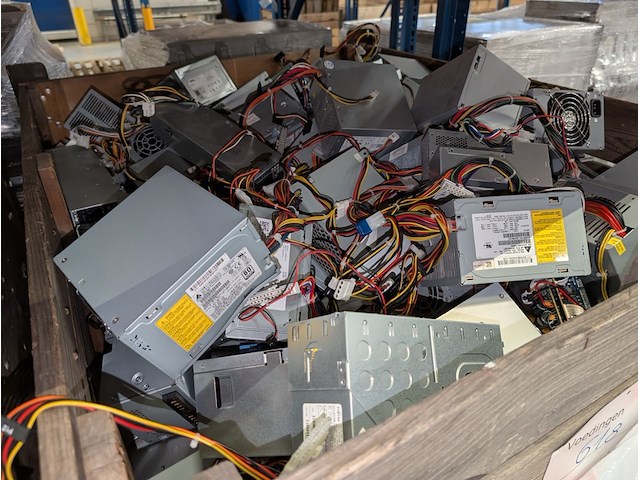 Demontage kavel ict - afbeelding 4 van  12