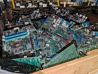 Demontage kavel ict - afbeelding 10 van  12